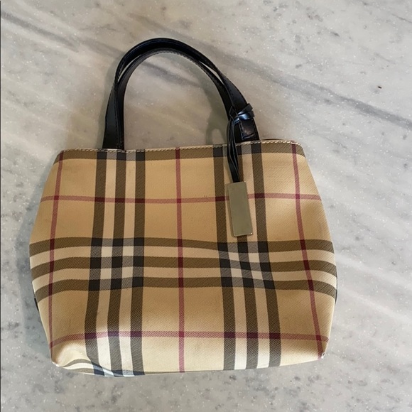 Burberry Handbags - Burberry mini